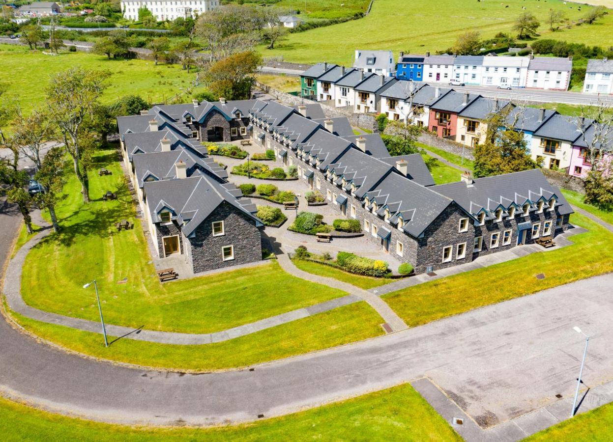 Dingle Courtyard Holiday Homes 3 Bed By Trident Holiday Homes Buitenkant foto