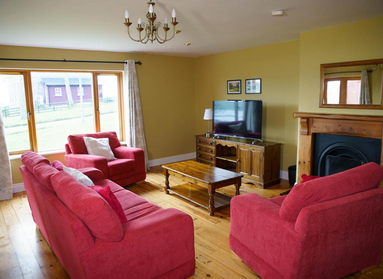 Dingle Courtyard Holiday Homes 3 Bed By Trident Holiday Homes Buitenkant foto