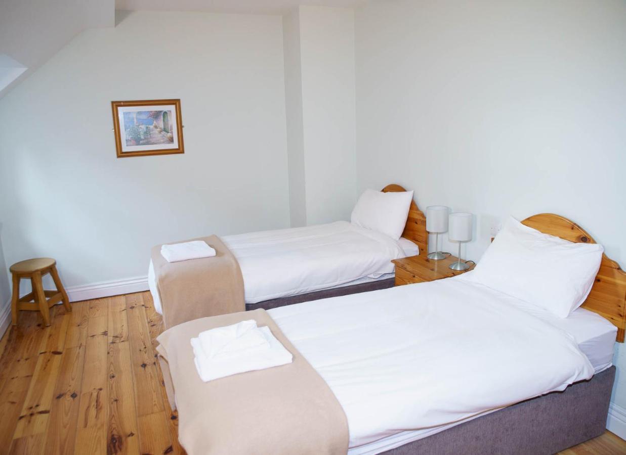 Dingle Courtyard Holiday Homes 3 Bed By Trident Holiday Homes Buitenkant foto